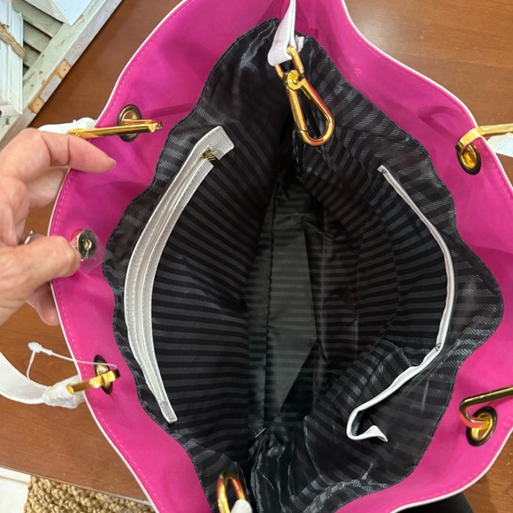 New St.John large nylon Tote/Purse hot pink - Picture 8 of 12